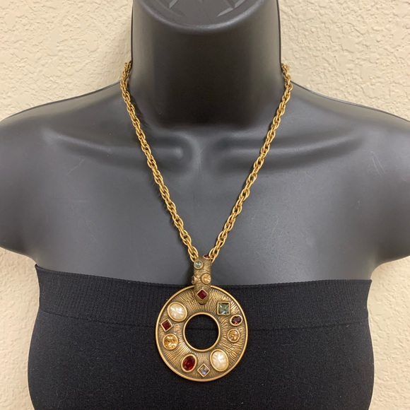 Chico's Jewelry - NWT Chico’s Pendant Necklace